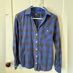 American Eagle Plaid Flannel Button Down